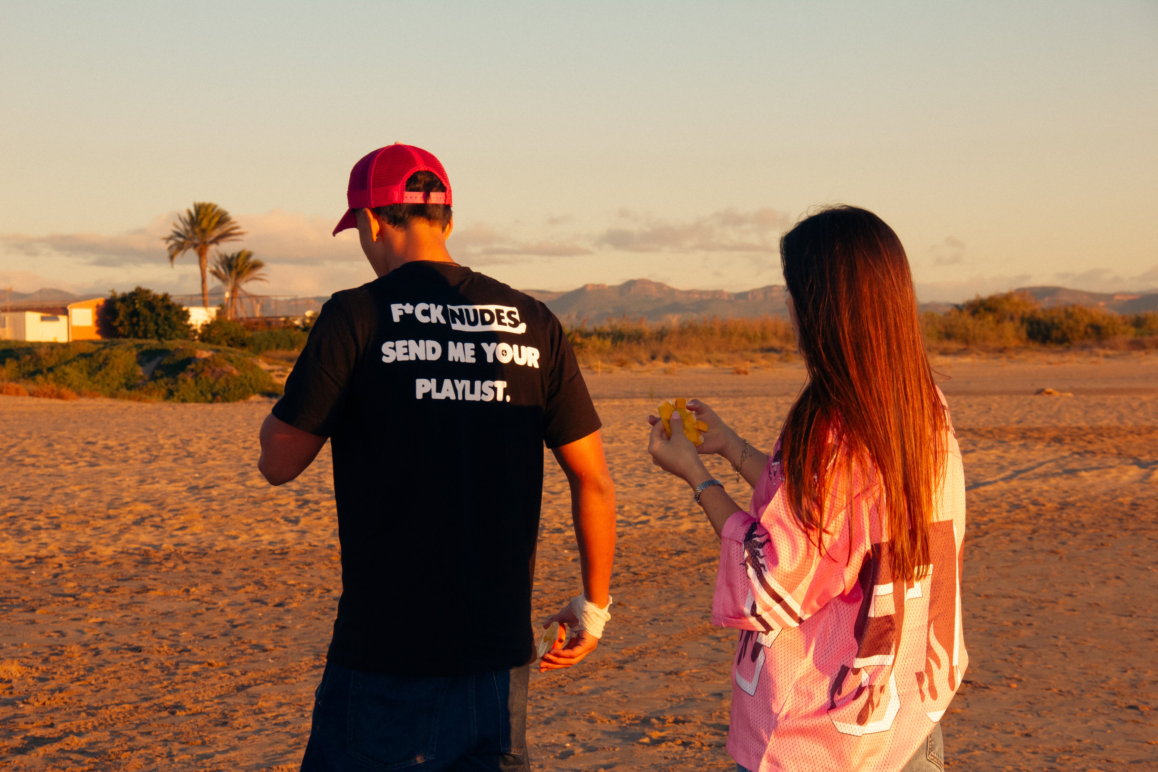 OVERSISED TEE FUCK NUDES