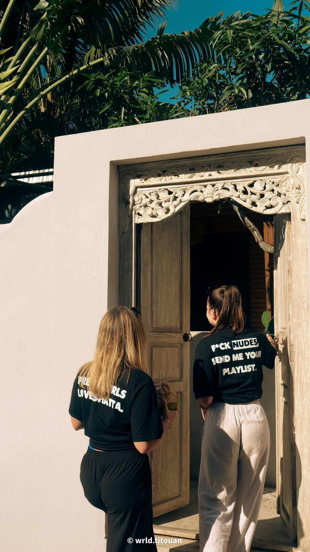 OVERSISED TEE FUCK NUDES