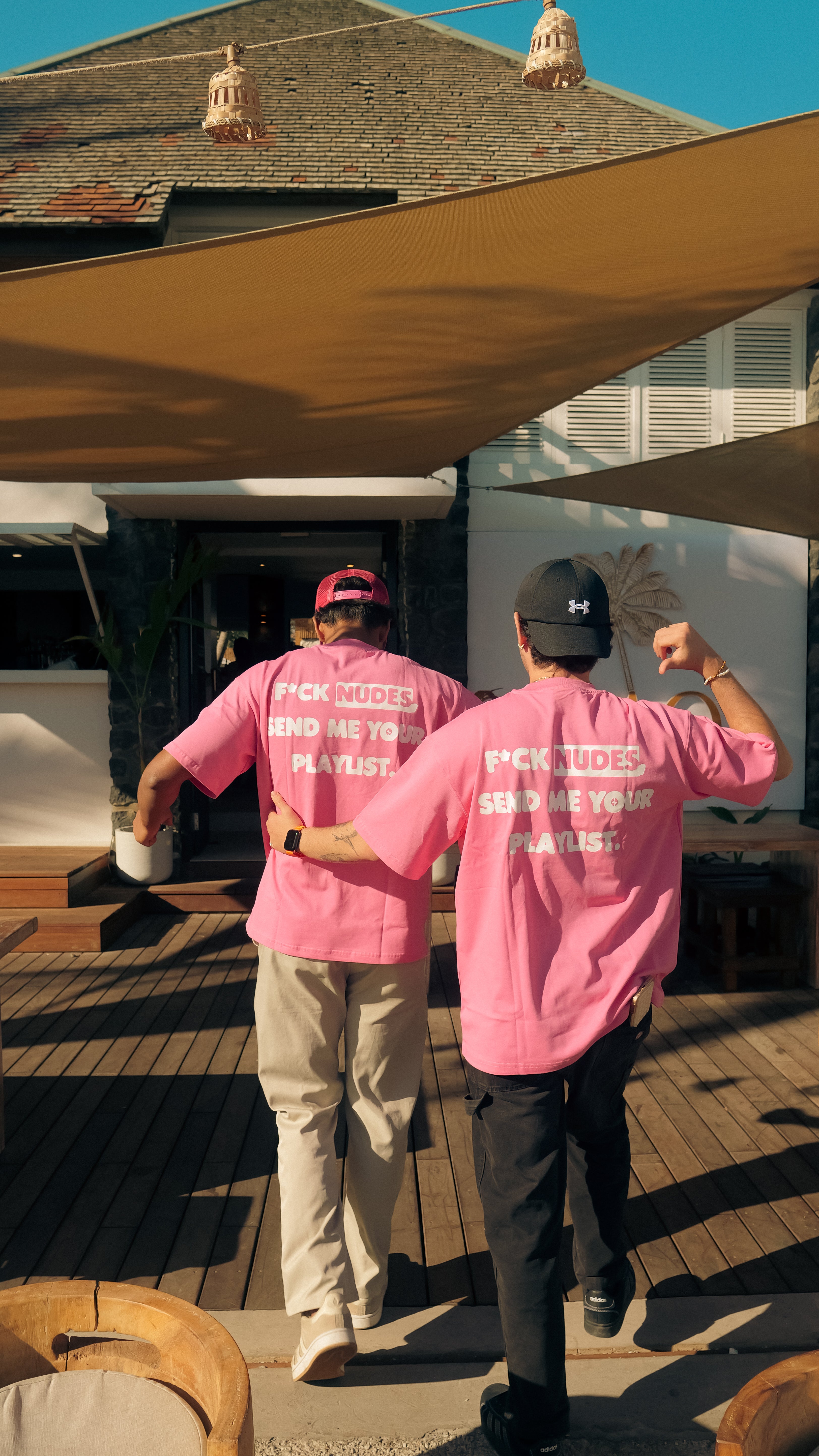 OVERSISED TEE FUCK NUDES